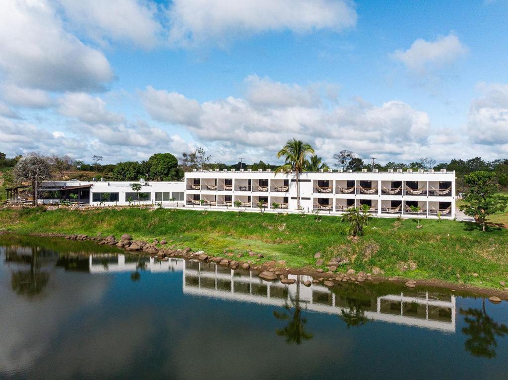 Hotel Vista Lago Buena Vista Arriba Ngoại thất bức ảnh